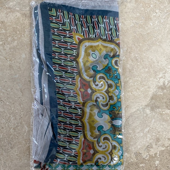 Johnny Was Retro Geo Scarf - Picture 3 of 4